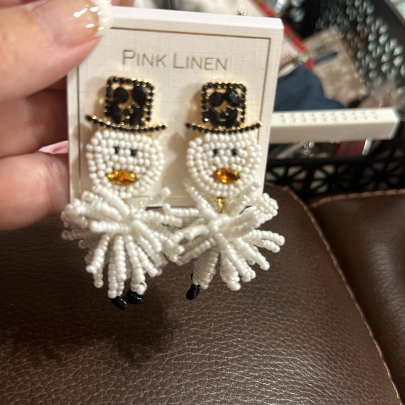 PINK LINEN Snowman Earrings - Picture 3 of 3